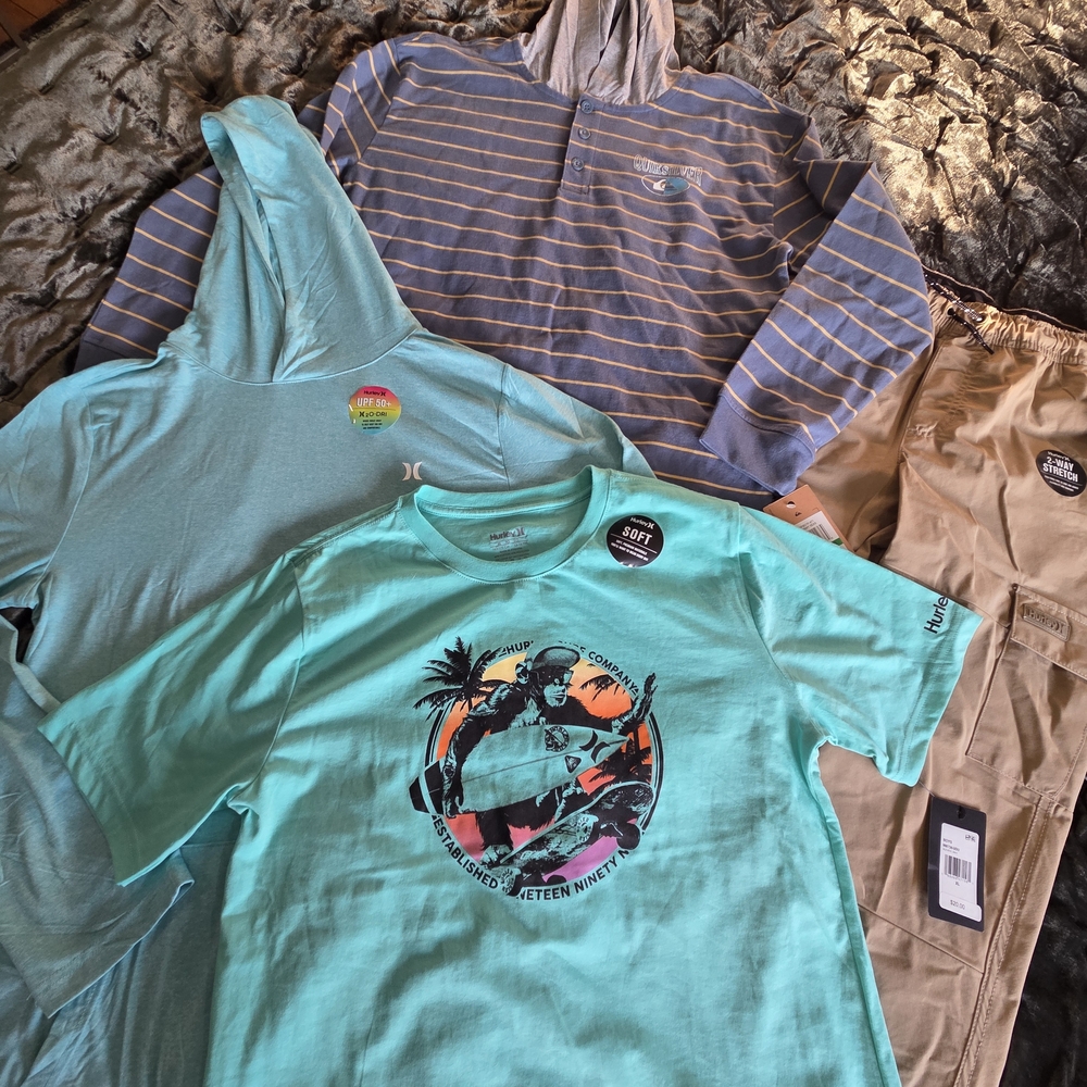 Hurley Teal & Light Teal Surf Graphic Short Sleeve Tee